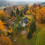 Apartamento Enjoy Cozy Nest View Hills Garden Forest Sauna Hottub Jablonné v Podještědí